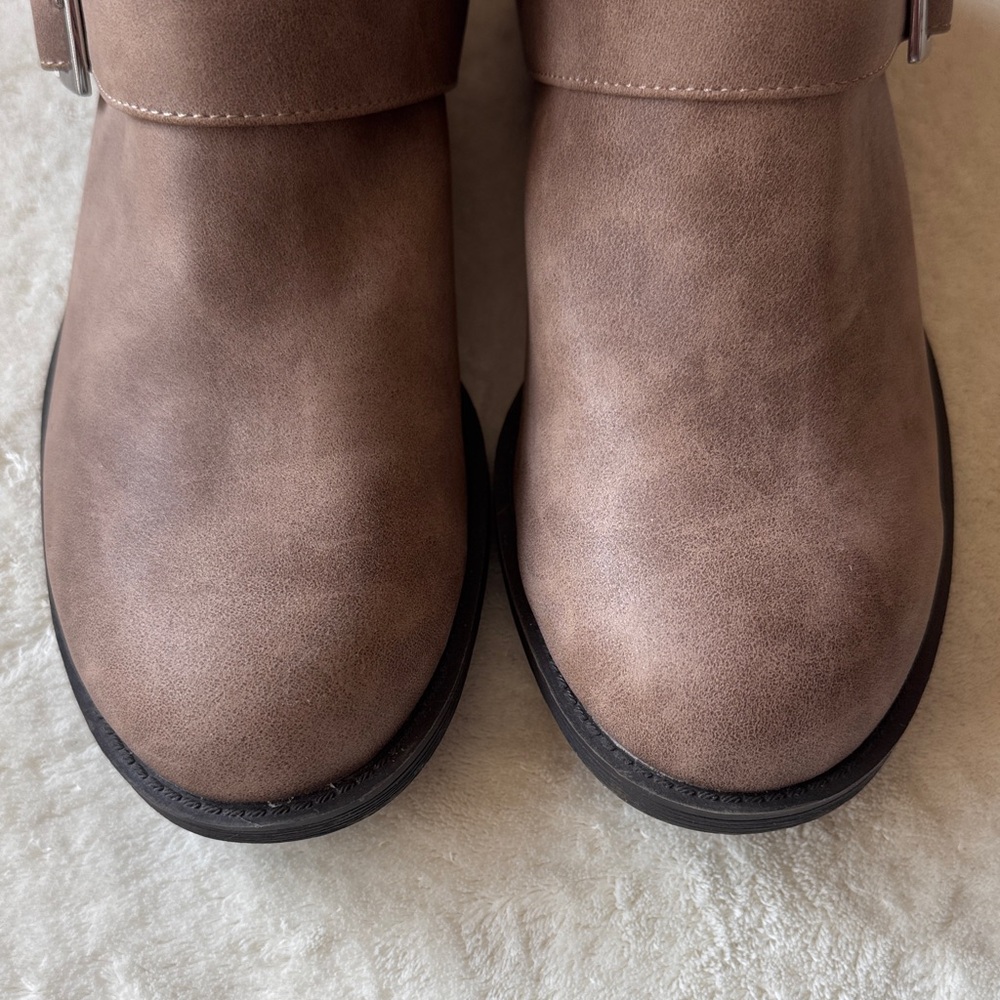 Charles By Charles David Tan Moto Boots - Picture 4 of 7